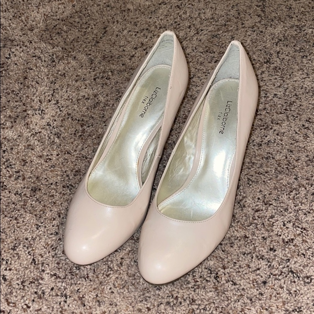 LizClaiborne heels